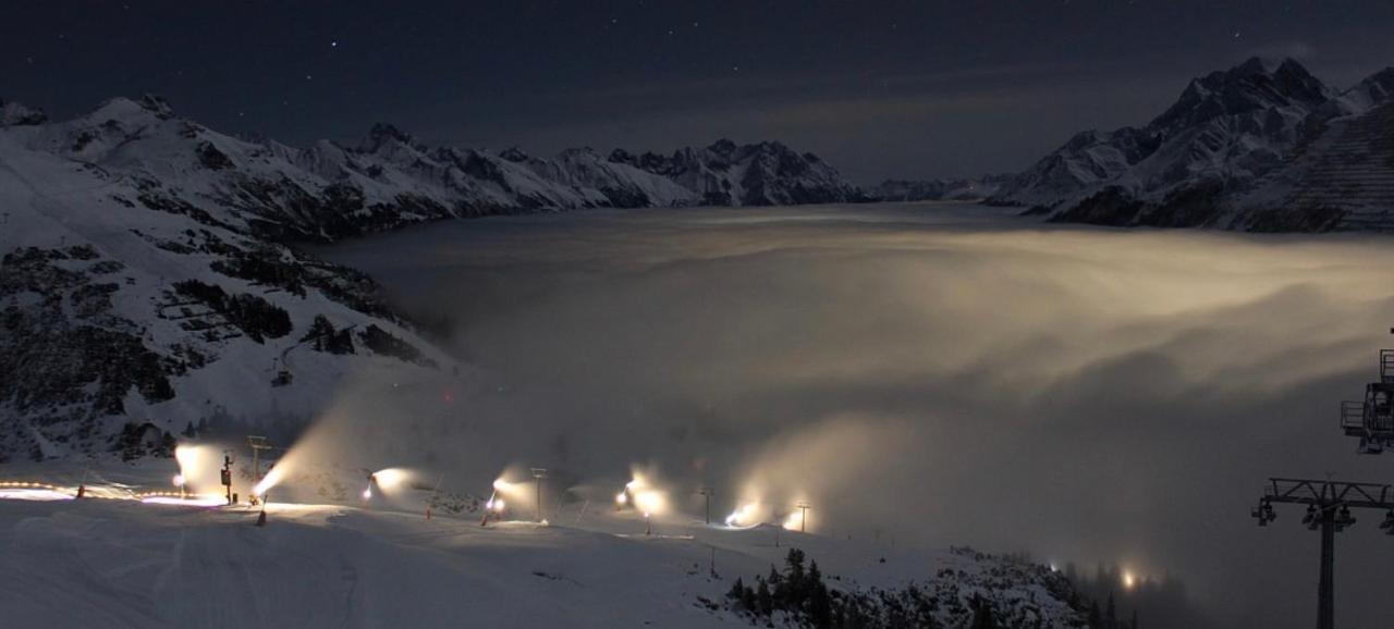 Hotel Olympia Pettneu am Arlberg Bagian luar foto